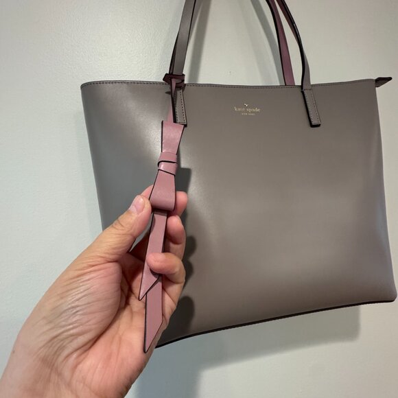🌹 Kate Spade Lawton Way Rose Tote Bag | Smooth Leather | Great Condition - Picture 2 of 14